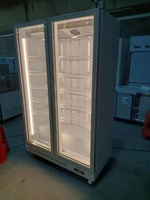 เครื่องทําความเย็นประตูกระจกพาณิชย์ขนาด 1000 ลิตร พร้อมสารเย็น R290
